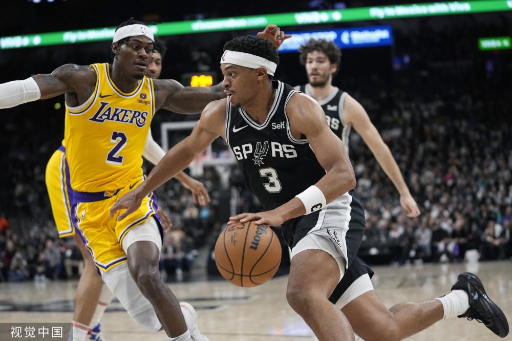 了坚实基础 了坚实基础